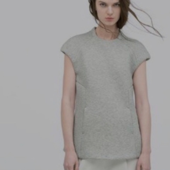 Zara sporty cap sleeved top - Picture 2 of 8